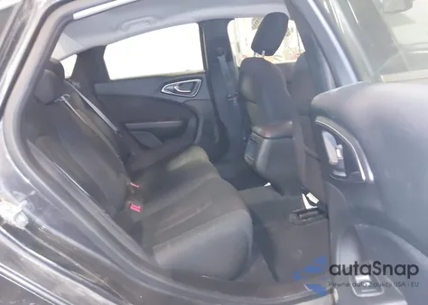 2016 Chrysler 200 Limited из США, поврежденный, VIN 1C3CCCAB3GN102271